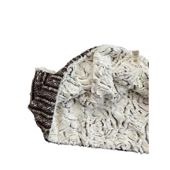 Madison 88 Anthropologie faux fur infinity scarf - Picture 3 of 5